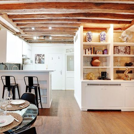 شقة Marais - Vosges Luxury Flat باريس المظهر الخارجي الصورة